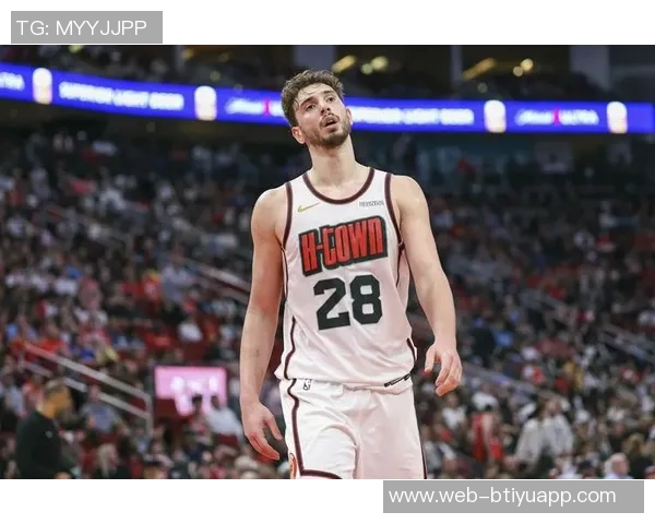 申京赛季首战狂砍35分5助攻5篮板2抢断5三分球平起平坐杰伦布朗与库里