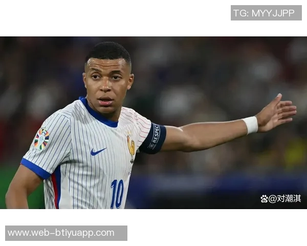 网红澄清与姆巴佩绯闻传闻称自己单身并未交往任何人